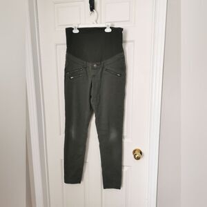Thyme maternity jeans size M